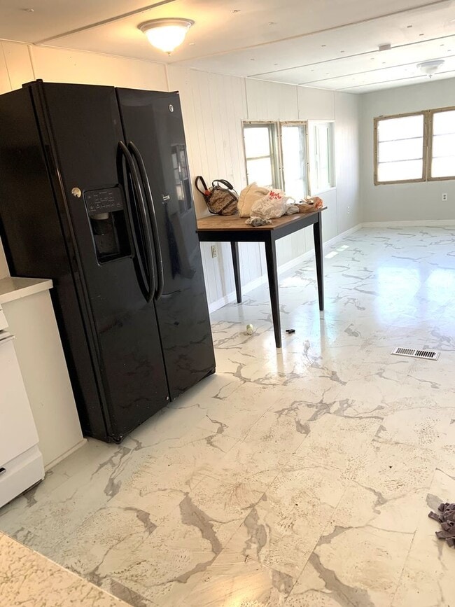 Remodeled 1 bedroom single wide in Elko - Remodeled 1 bedroom single wide in Elko House