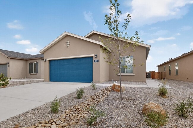 Photo - 280 Prism Ave SW