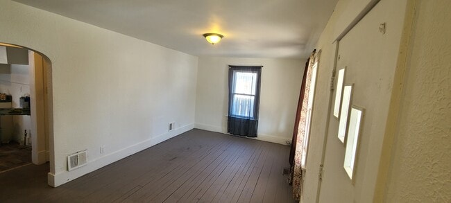 Photo - 237 E Donald St