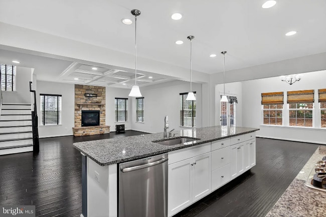 Photo - 4401 Weejun Loop