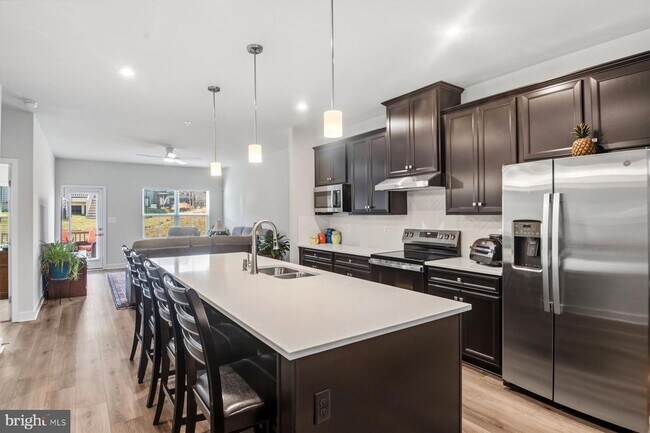 Photo - 7517 Matapeake Ln