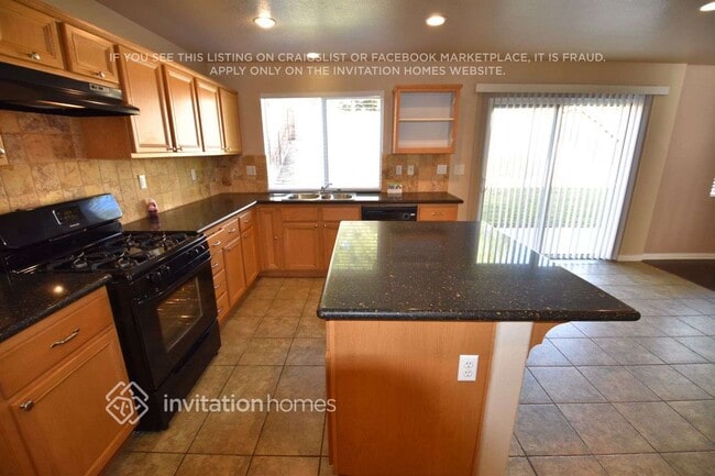 Photo - 11352 Magnolia St