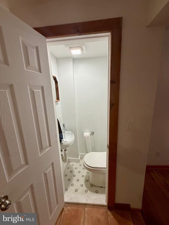 Photo - 1249 E Oxford St