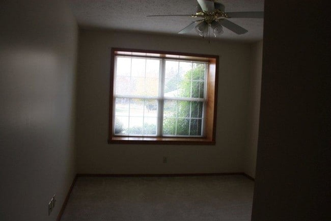 Bedroom - Tara Apartments