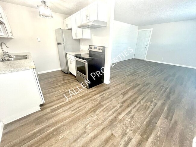 Building Photo - 727 S 20th St Unit A