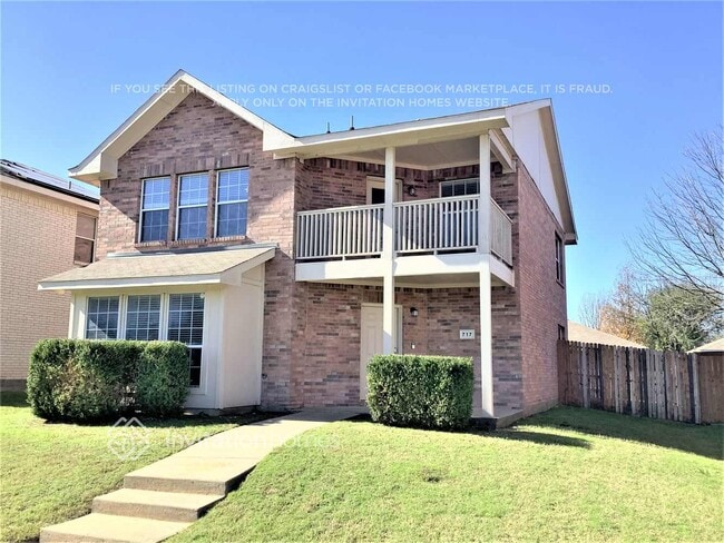 Photo - 717 Duke Dr