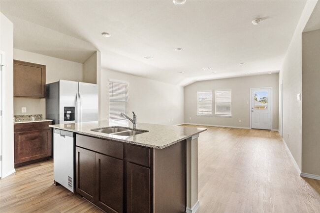 Photo - 206 Rockbridge Dr