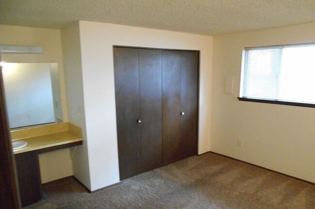 Photo - Cute 2BD Unit in Desirable McGillivray Neighborhood!