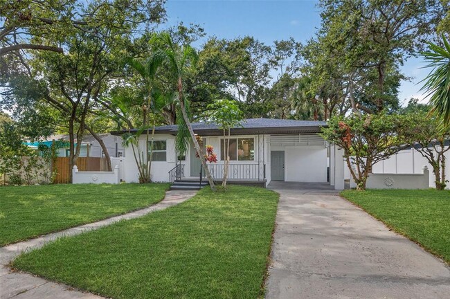 Photo - 2710 Boca Ciega Dr N