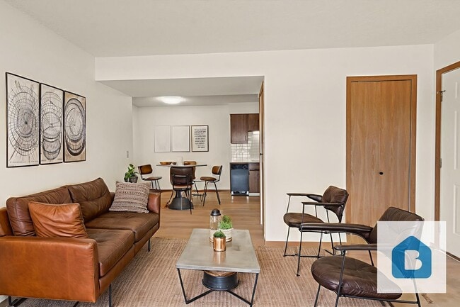 Photo - 610 N Coraline St Apartment Unit 1