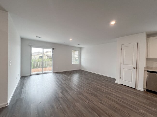 Photo - HOUSE - COTTONWOOD - Mesquite Hills HOA