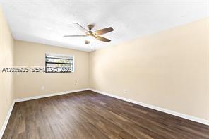 Photo - 1315 N 19th Ave Unit 2