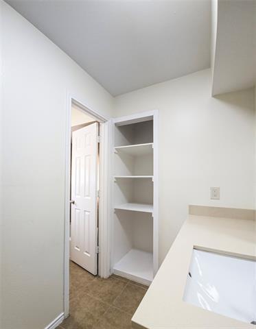 Photo - 7618 Thistle Ln