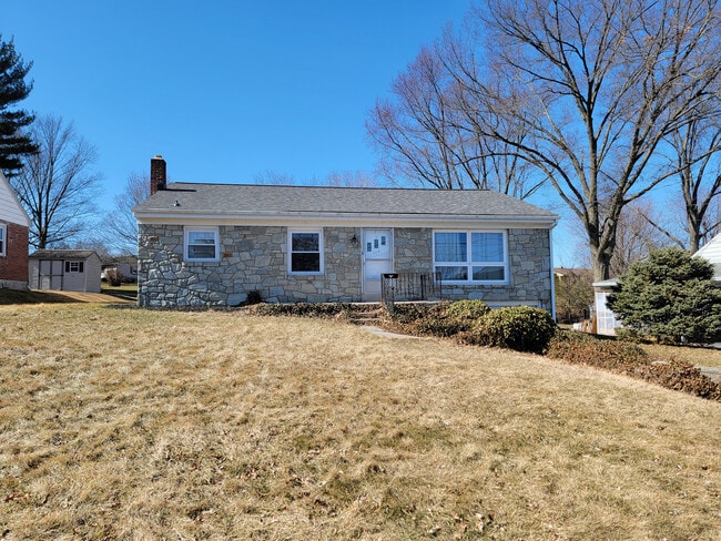 Photo - 106 E End Ave