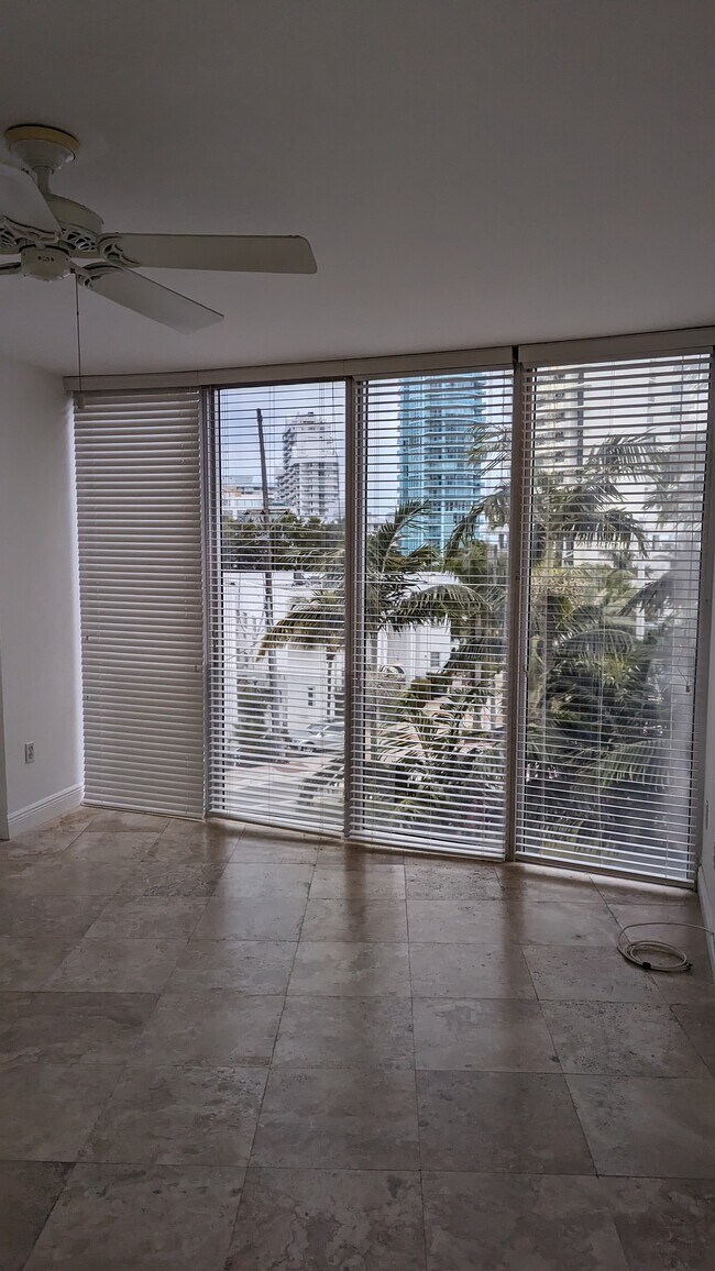 Photo - 6305 Indian Creek Dr Unit 5A