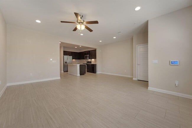 Photo - 6814 E Riverside Dr Unit 53