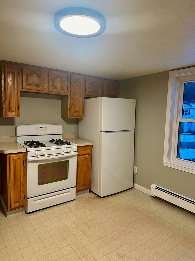 34 Morse St Apartments Unit 2 Norwood, MA