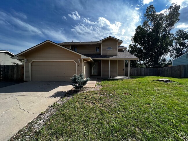 Building Photo - 3 Bedroom 1.5 Bathroom House in