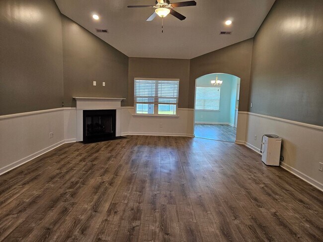 Photo - 3 Bedroom, 2 bath unfurnished home located in Bridgeport Community in Sneads Ferry
