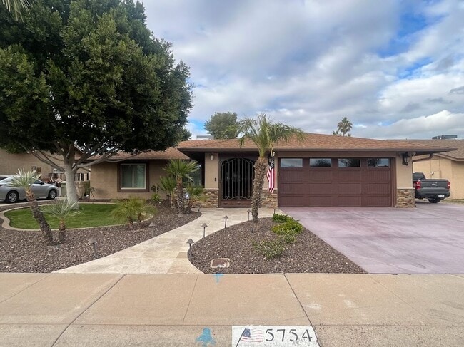 Photo - Elegant North Glendale Retreat with Premium Upgrades