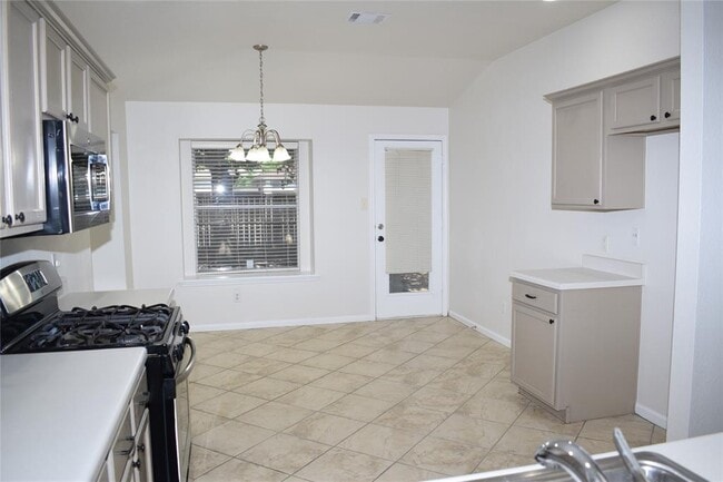 Photo - 3209 Port Anne Way