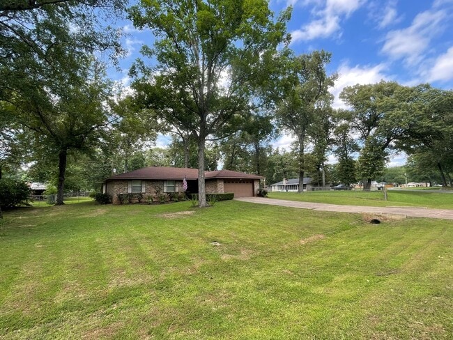 9103 Dogwood Trail
