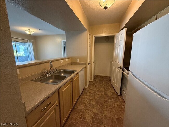 Photo - 6955 N Durango Dr Unit 3103
