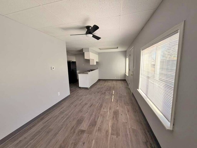 Photo - 2254 S Riverside Dr