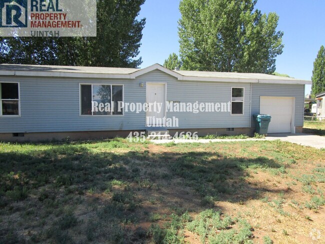 Building Photo - 3 bedroom 2 Bath Home