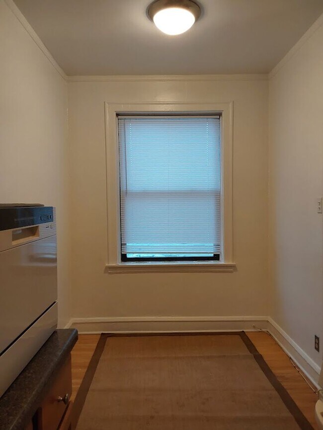 Photo - 4505 N Lincoln Ave Unidad 2A