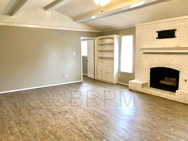 Photo - 8606 Geneva Ave