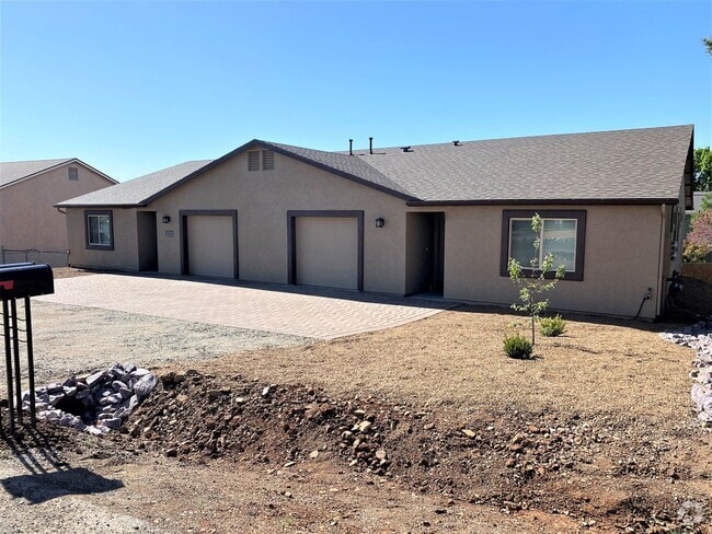 Building Photo - 9501 E Magma Dr Unit 2 Rental