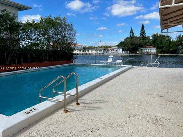 Building Photo - 7900 Tatum Waterway Dr Unit 201