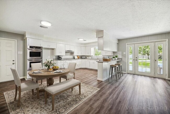 Photo - 111 Chadwick Rd