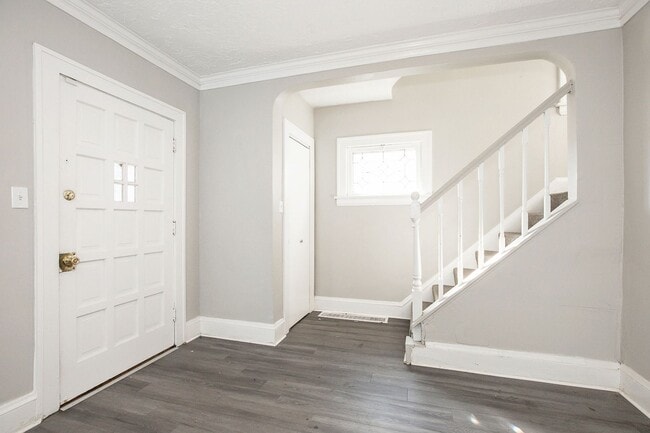 Photo - 3 BED 1 BATH BEAUTIFUL SINGLE HOME!