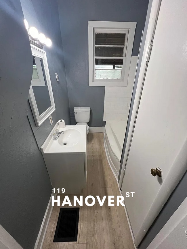 Photo - 119 Hanover Dr