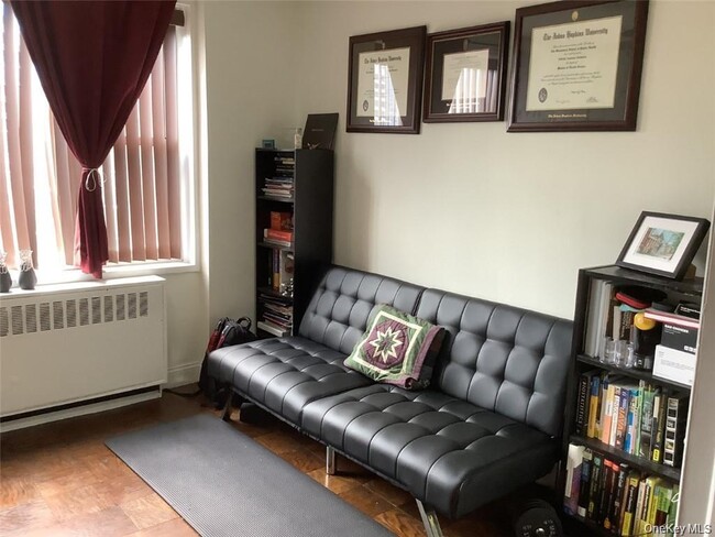 Photo - 16 Lake St Unit 7J