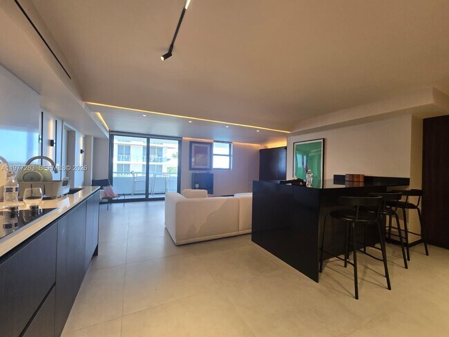 Photo - 6820 Indian Creek Dr Unit 6C