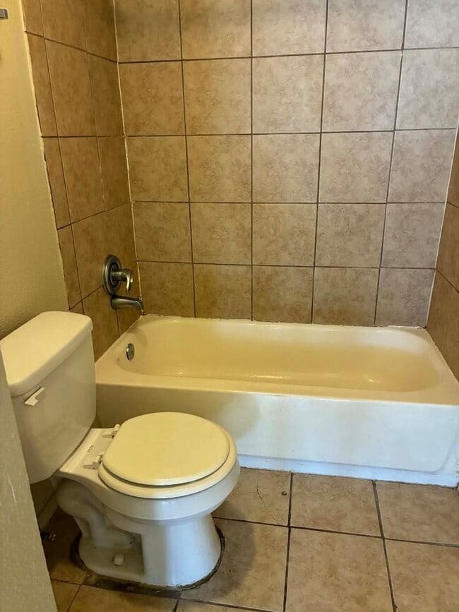 Gravois Apartments LLC