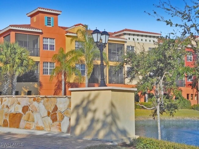 Building Photo - 8565 Via Garibaldi Cir Rental