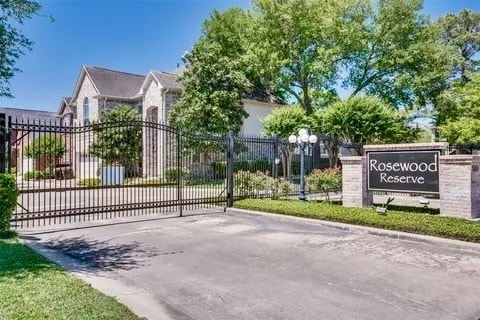 Photo - 9230 Rouge Cir