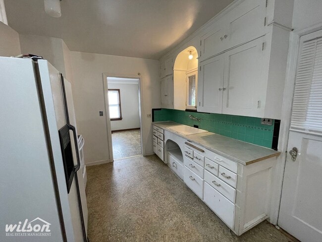 Photo - Spacious 4-Bedroom Oasis in the Heart of Yakima – Perfect for Family Living!