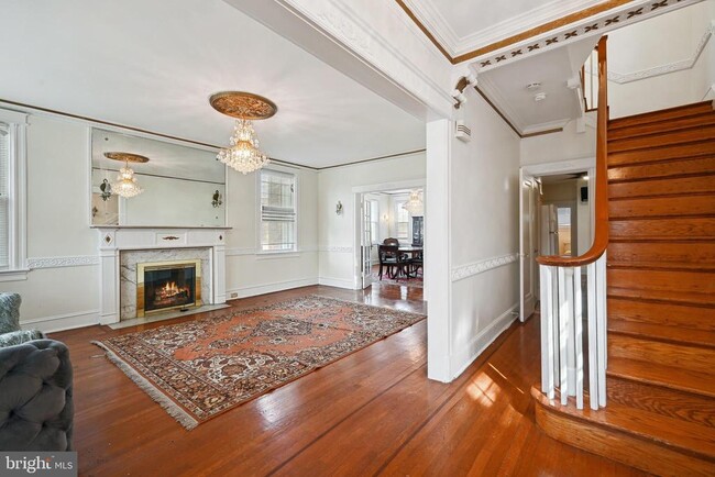 Photo - 4221 16th St NW