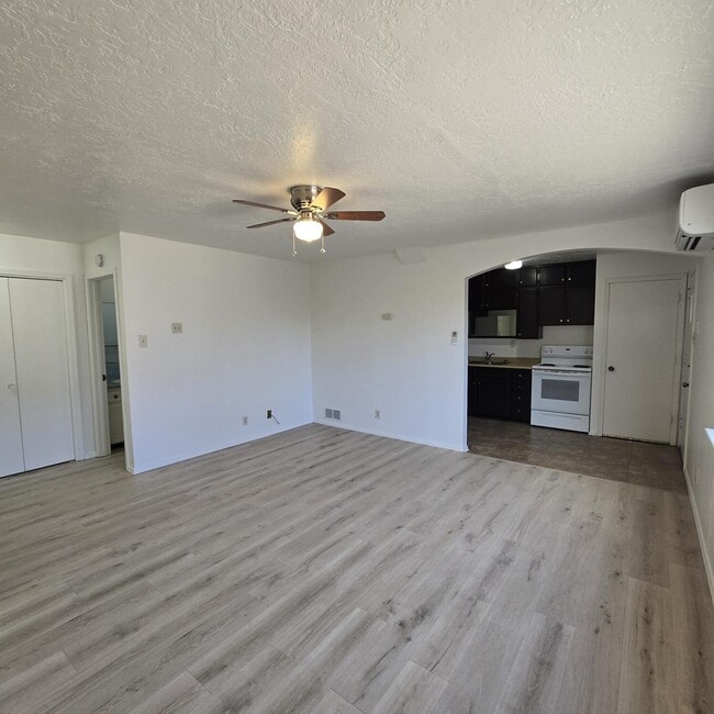 Photo - 358 Pueblo Solano Rd NW