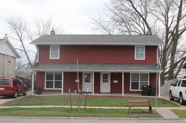 Building Photo - 2713 Wayne Ave Rental