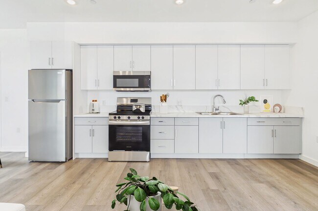 Diamante Apartments