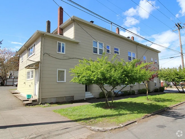 Building Photo - 7630 SE Woodstock Blvd Unit 2 Rental