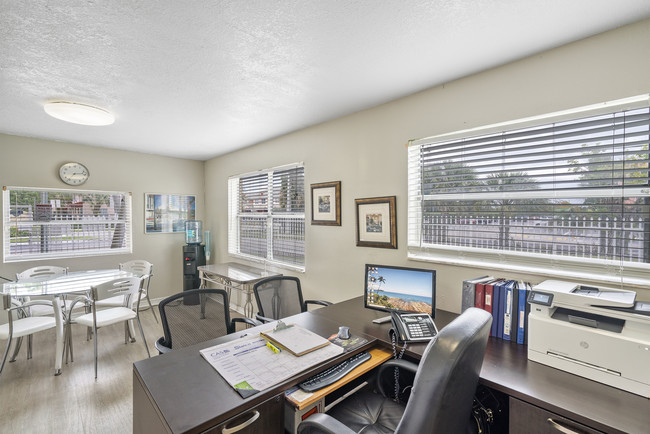 Leasing Office 1 - Canterbury Palms Apartments
