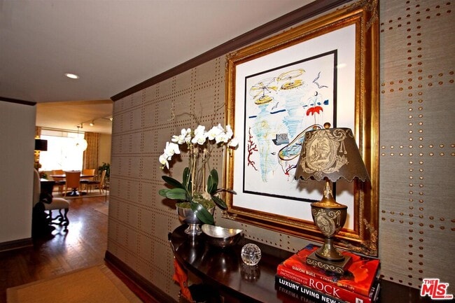 Photo - 412 N Palm Dr Unidad 402