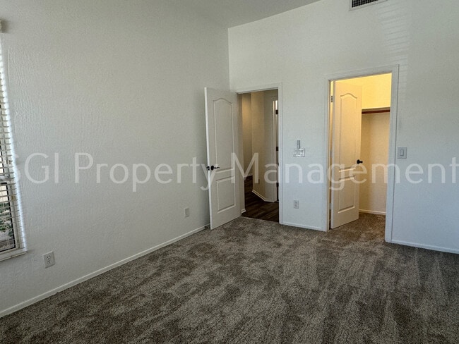 Photo - 11548 N 114th Pl